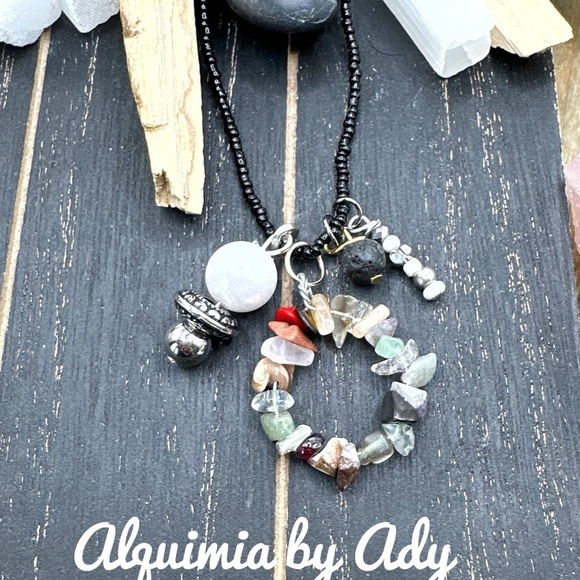Alquimia Silver and Black Necklace Elegant Jewelry - Picture 1 of 2